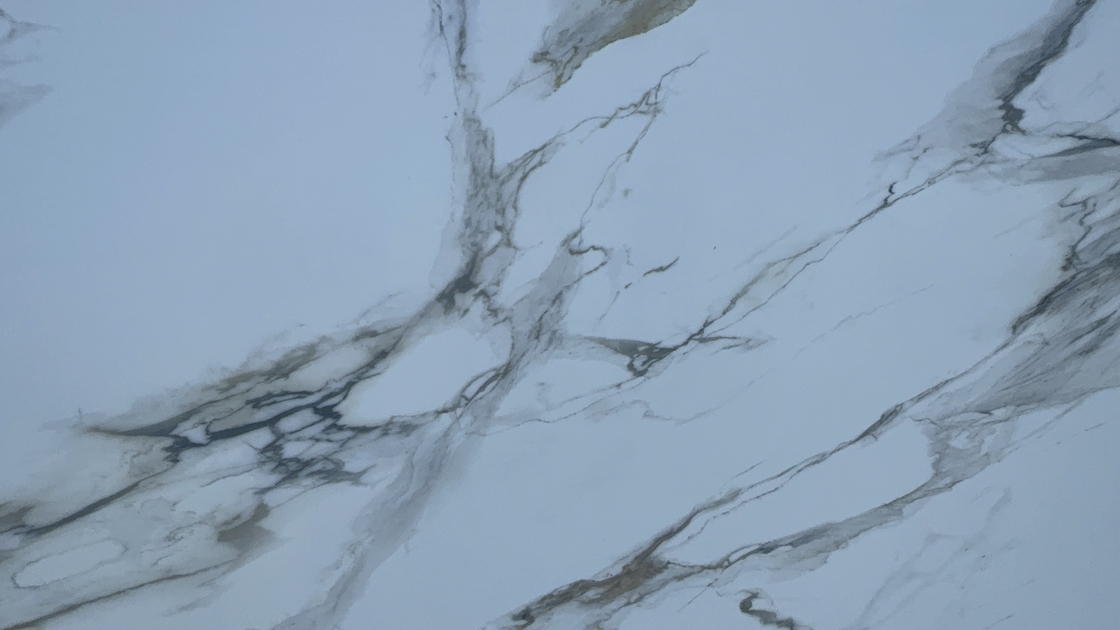 OLK1003G Calacatta Gold Koleksi Baru Vain To Full Body Printed Quartz Stone Teknologi Cetak Inkjet HD Slab